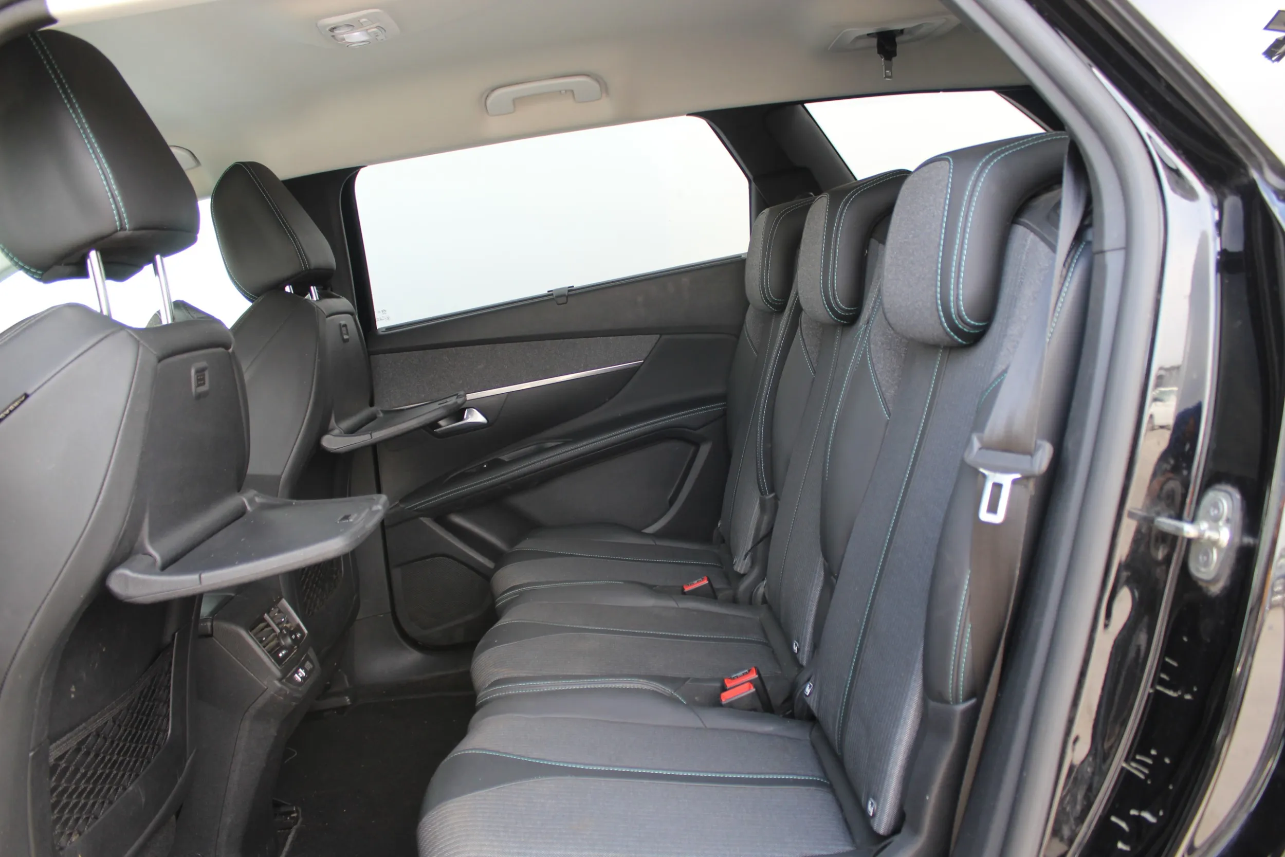 13651 peugeot 5008 1,2 puretech 130 s&s allure business *7 sjedala* - slika 12