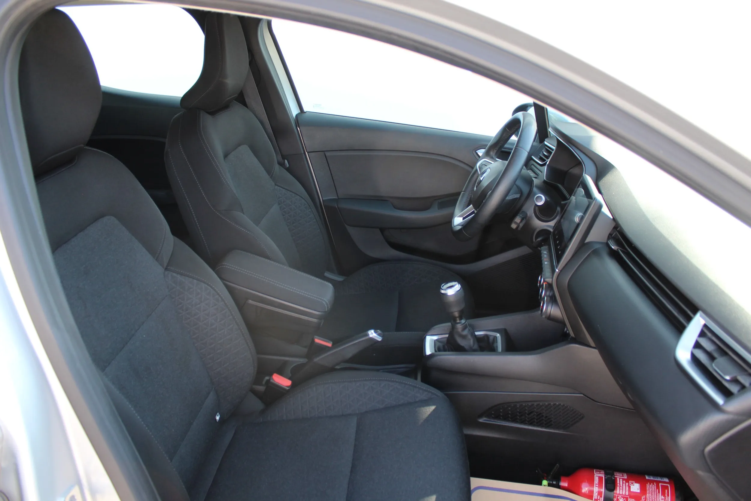 13645 renault clio tce 90 intens - slika 7