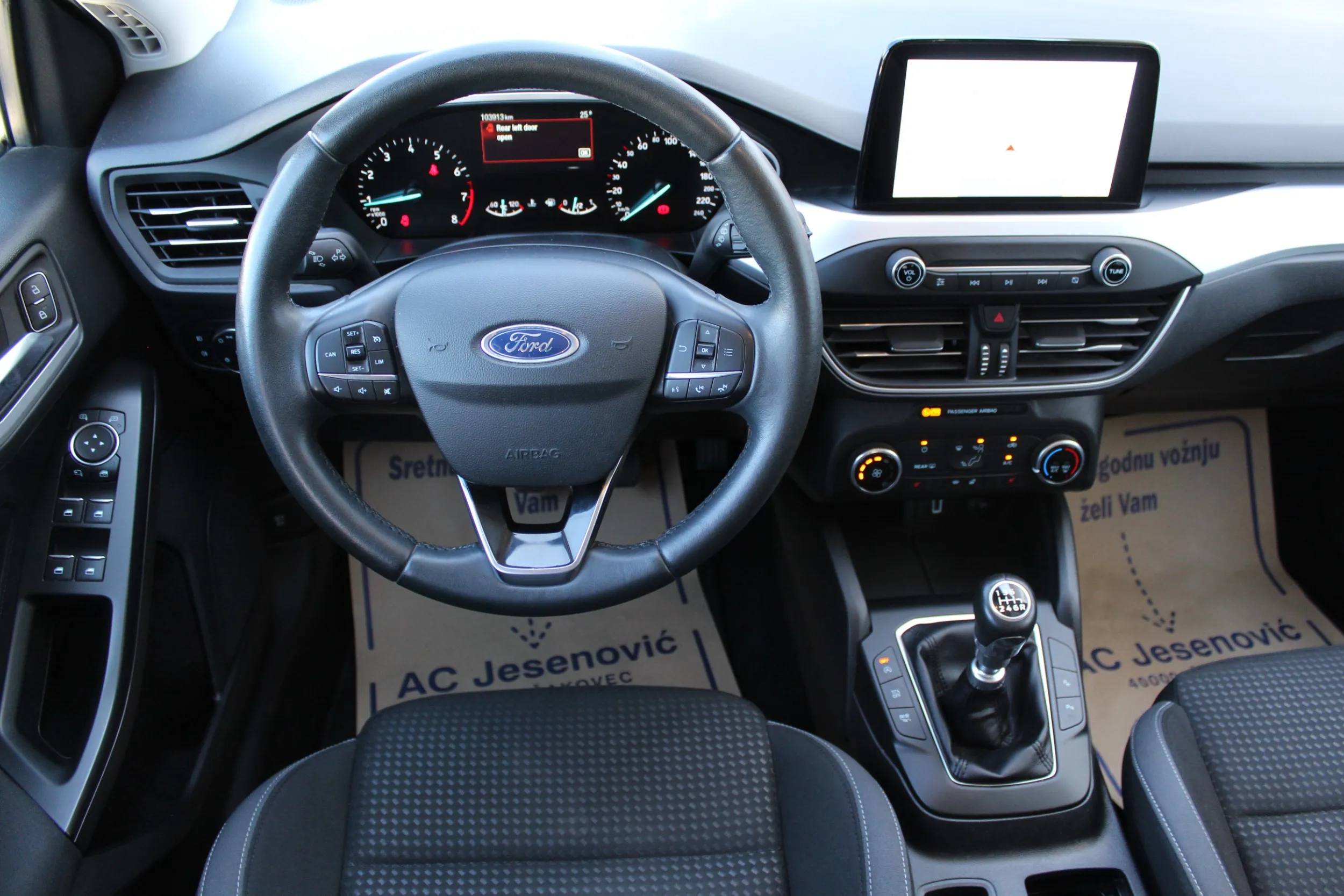 13644 ford focus karavan 1,0 ecoboost groove edition - slika 6