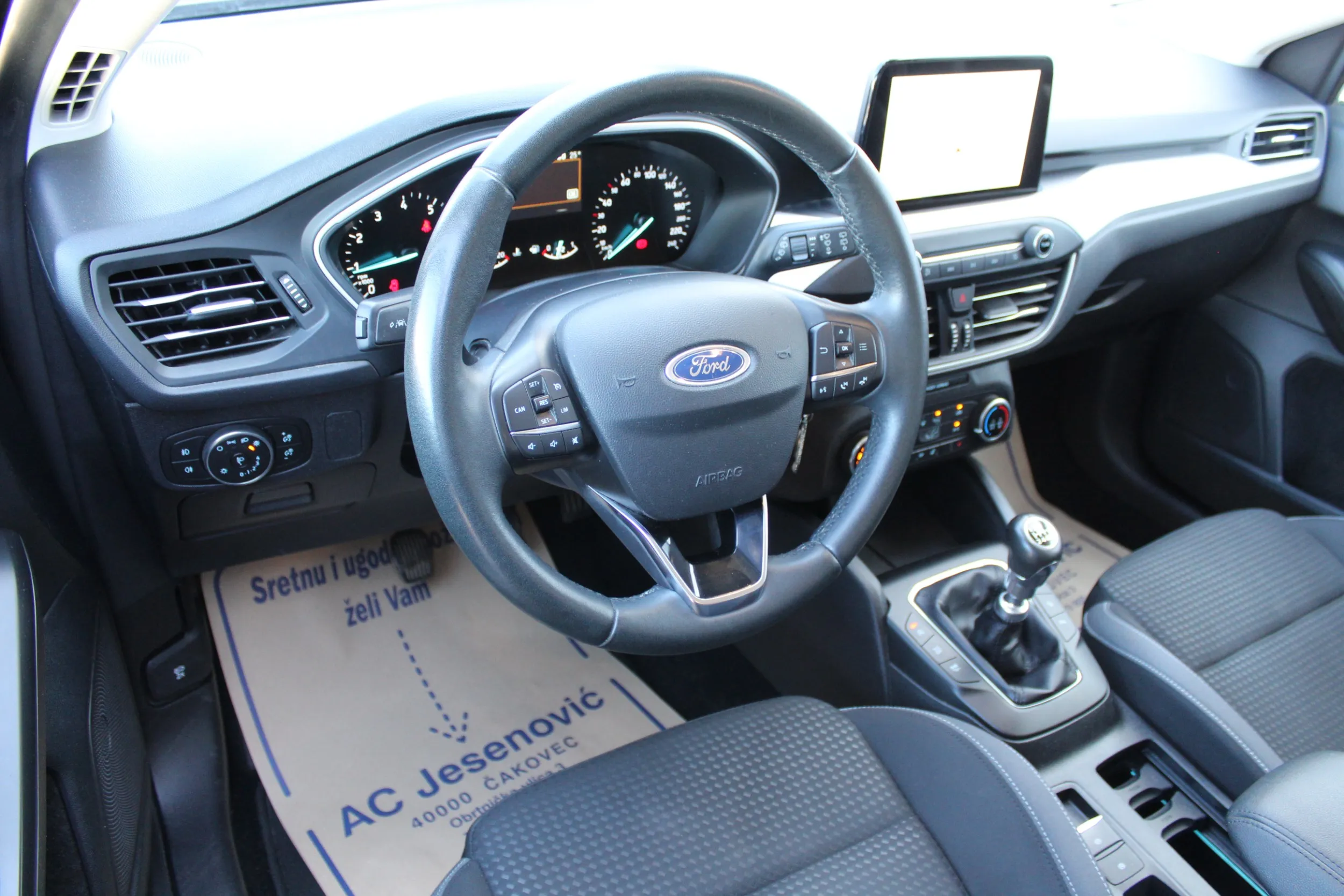 13644 ford focus karavan 1,0 ecoboost groove edition - slika 8