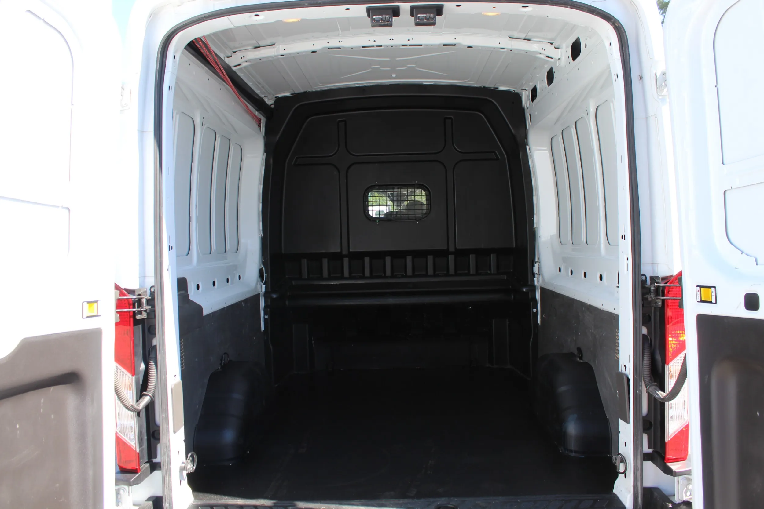 13668 ford transit custom kasten 300 l2 - slika 9