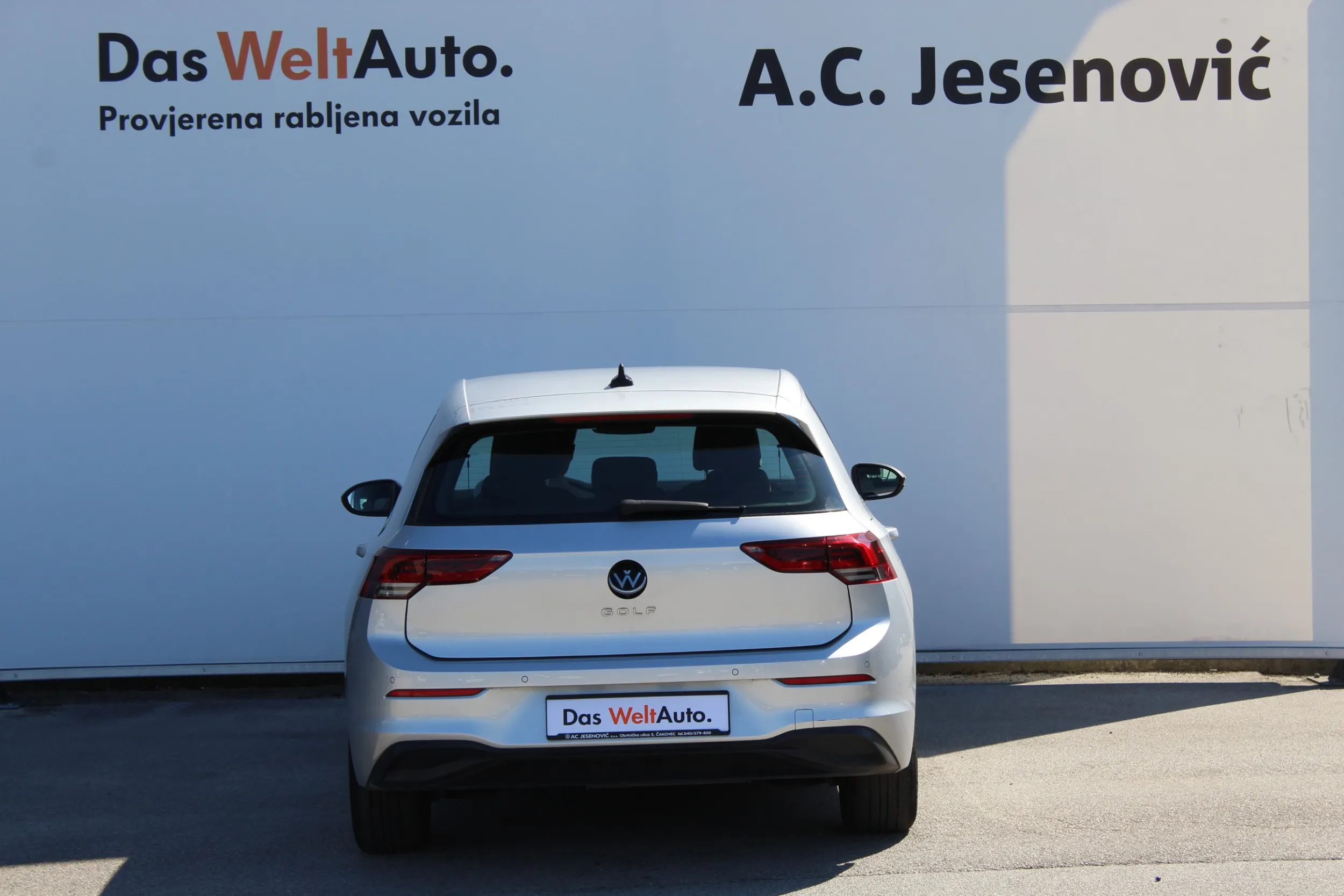 13650 volkswagen golf 2.0 tdi dsg life - slika 9