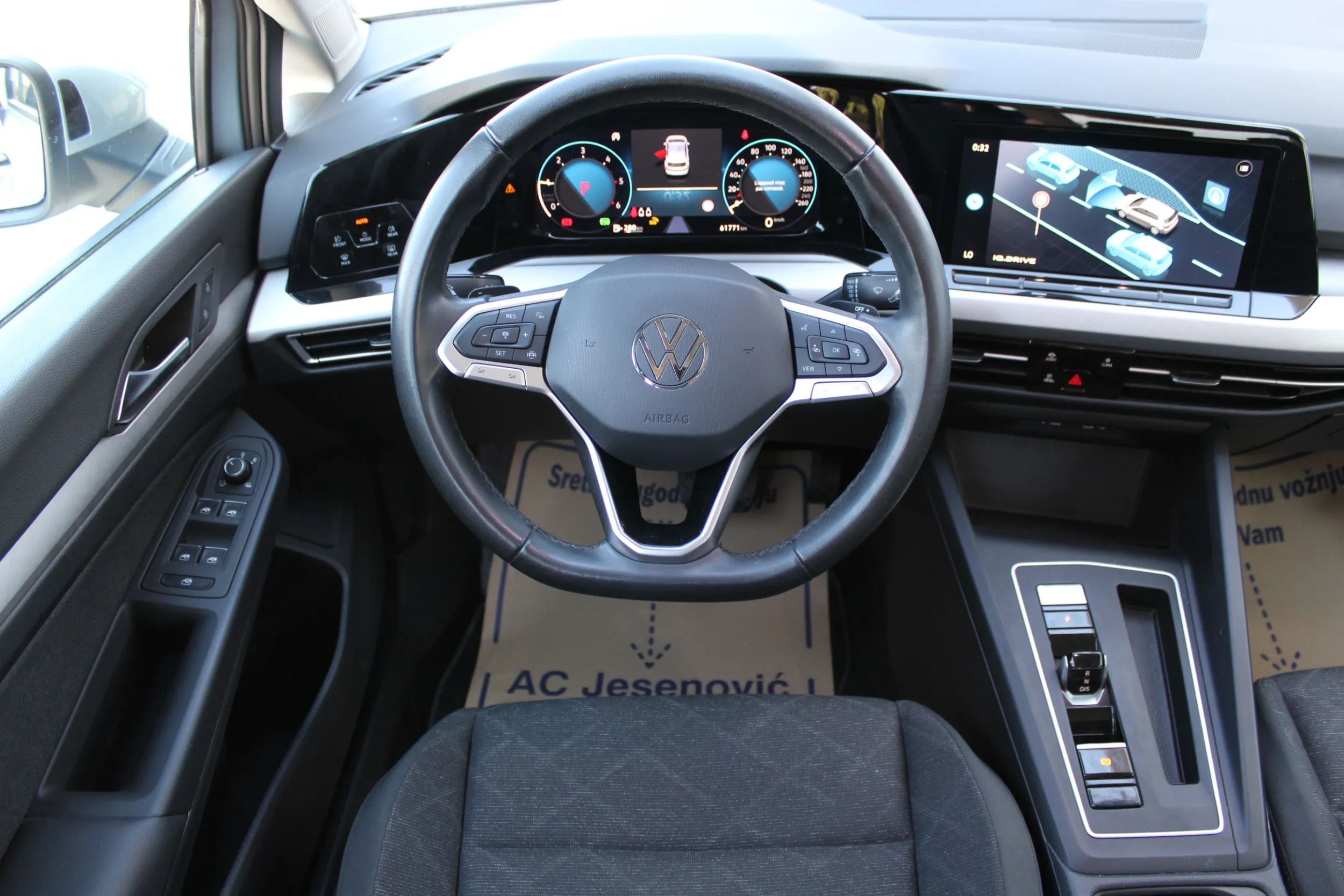 13650 volkswagen golf 2.0 tdi dsg life - slika 12