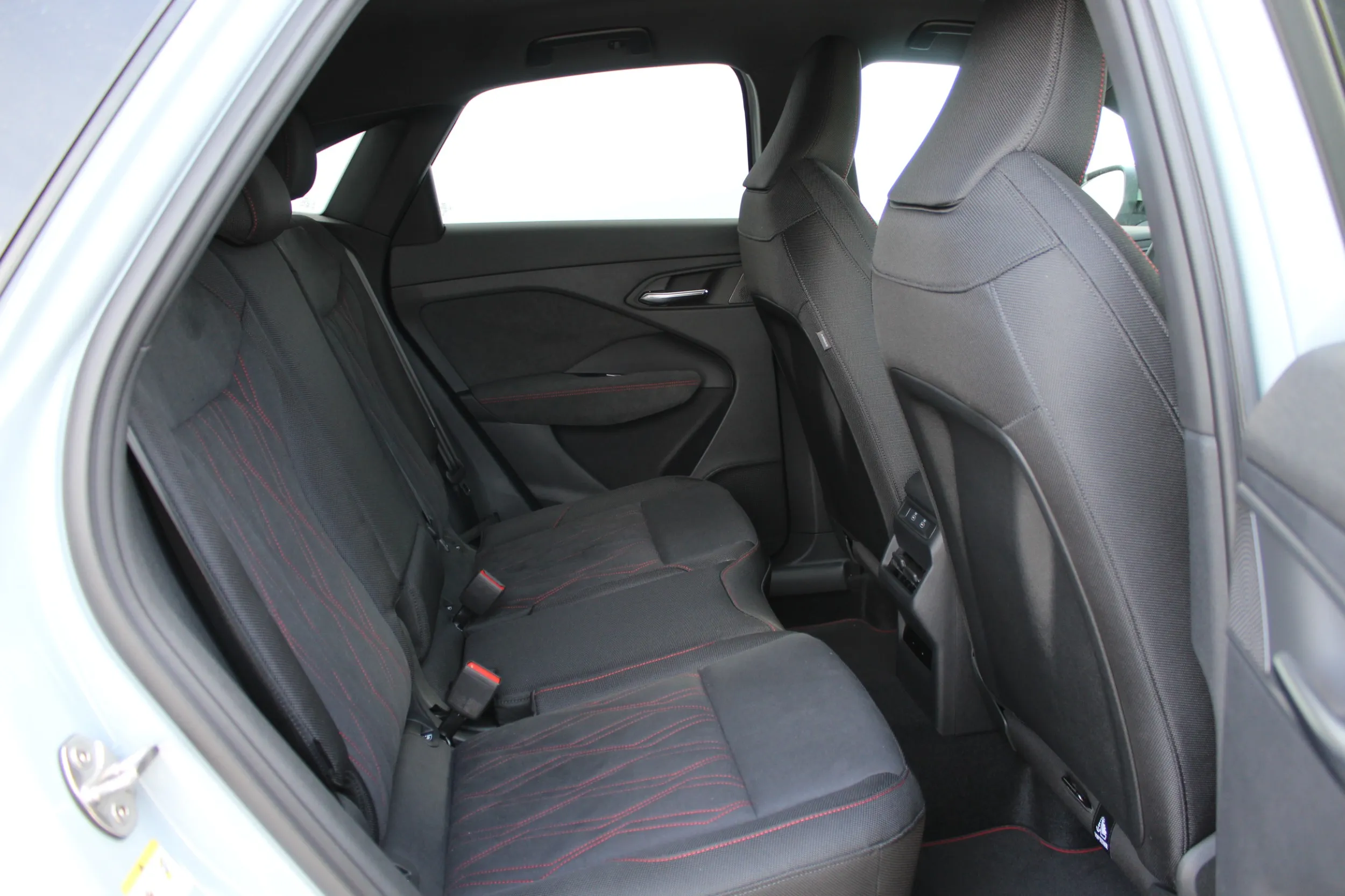 13659 audi q3 sportback e-hybrid 200 kw aut. - slika 8