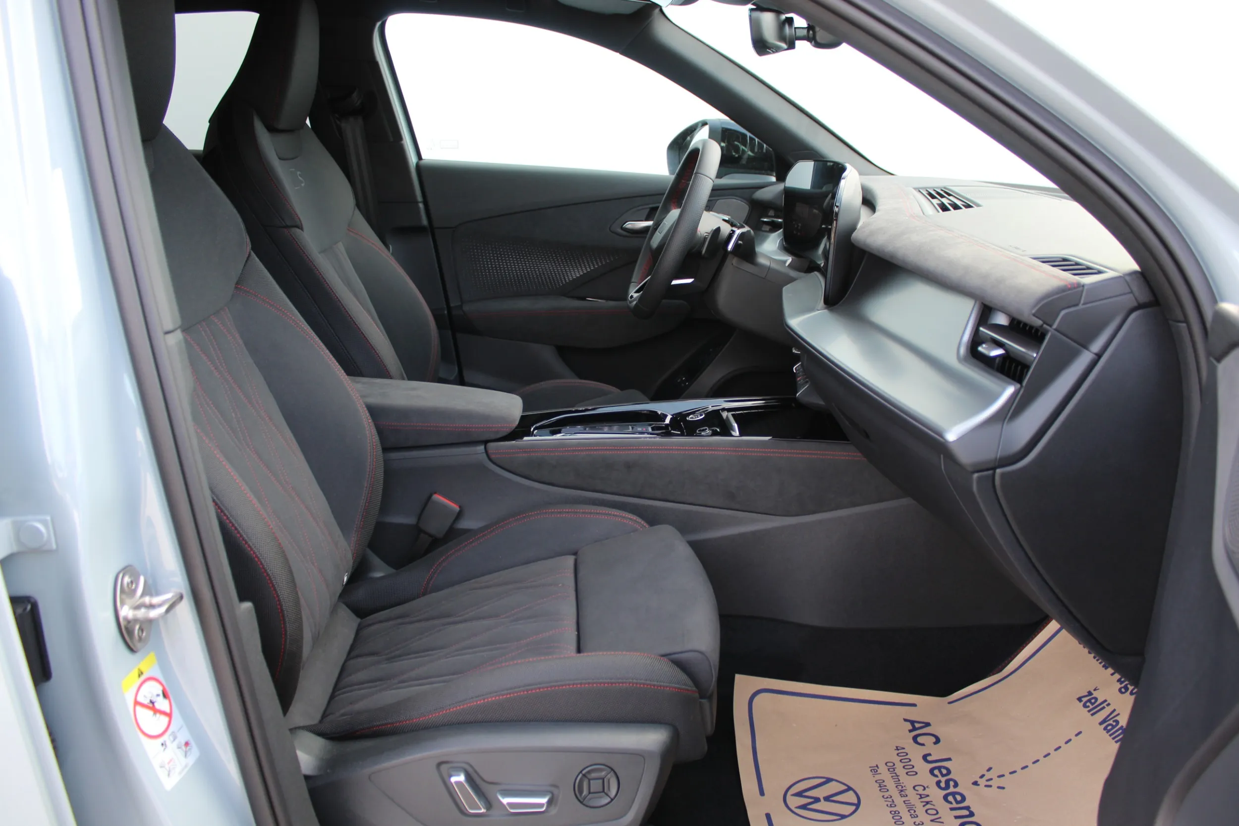 13659 audi q3 sportback e-hybrid 200 kw aut. - slika 9