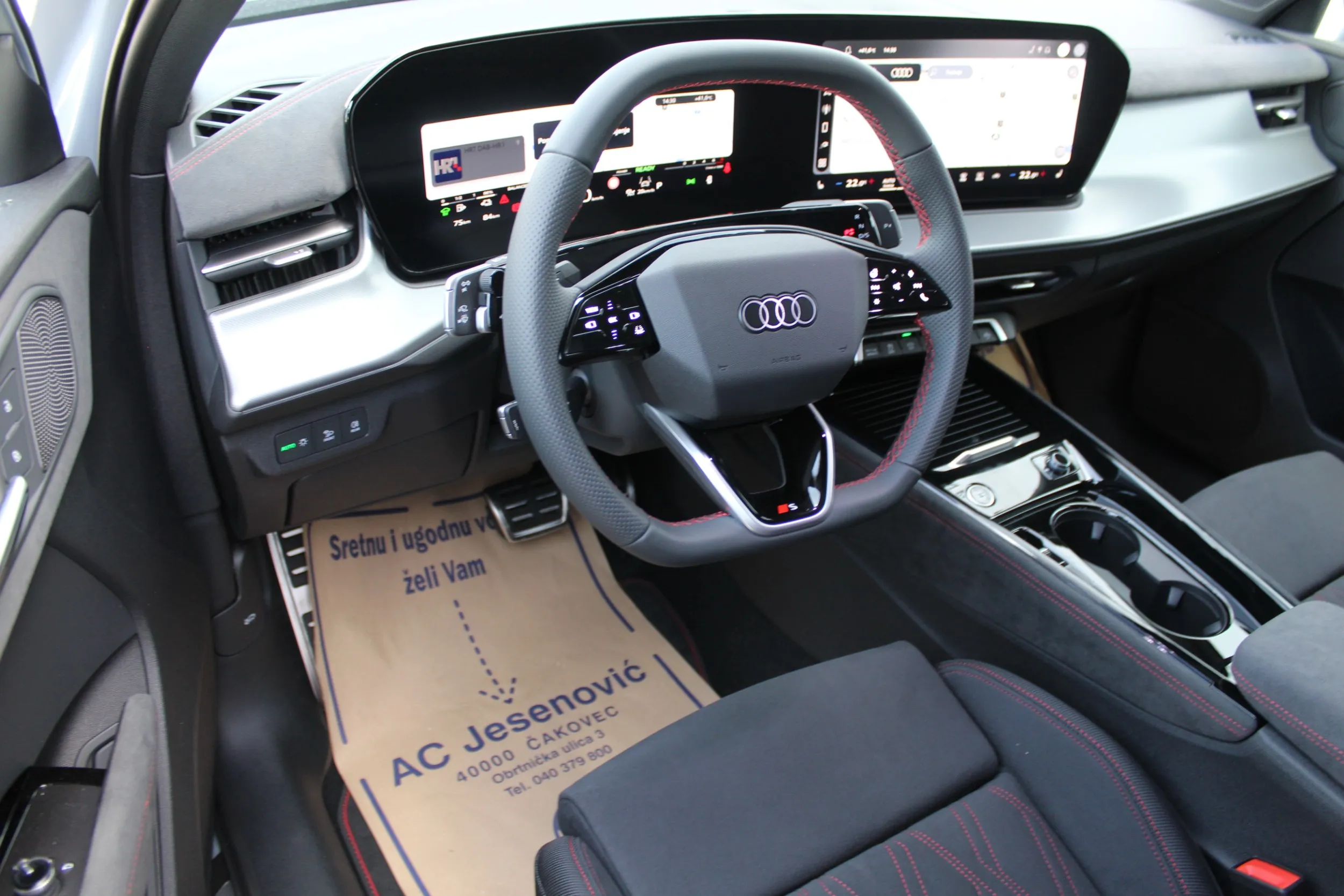 13659 audi q3 sportback e-hybrid 200 kw aut. - slika 12