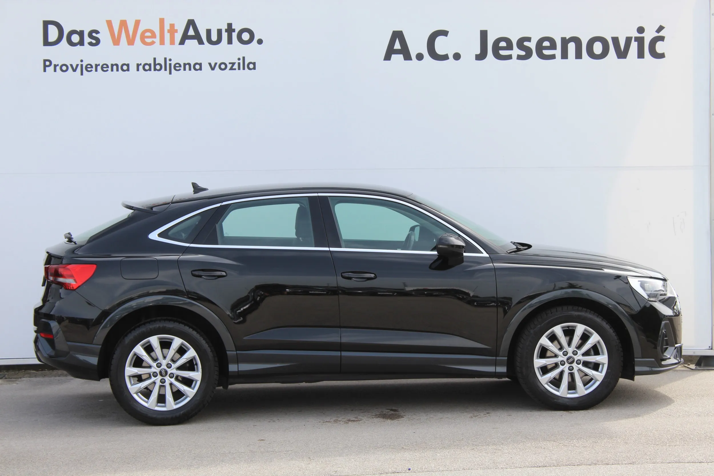 13639 audi q3 sb 35tdi s tronic - slika 7