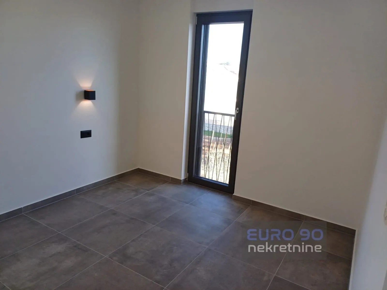 privlaka-penthhouse s bazenom 94,71 m2,s5,odmah useljiv,pogled na more - slika 11
