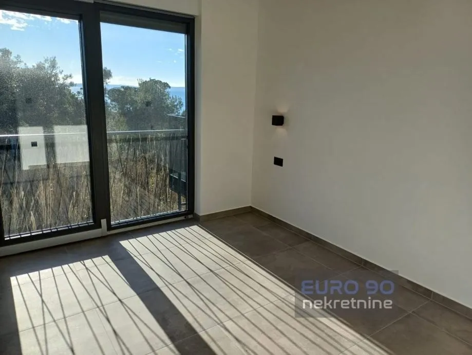privlaka-penthhouse s bazenom 94,71 m2,s5,odmah useljiv,pogled na more - slika 2