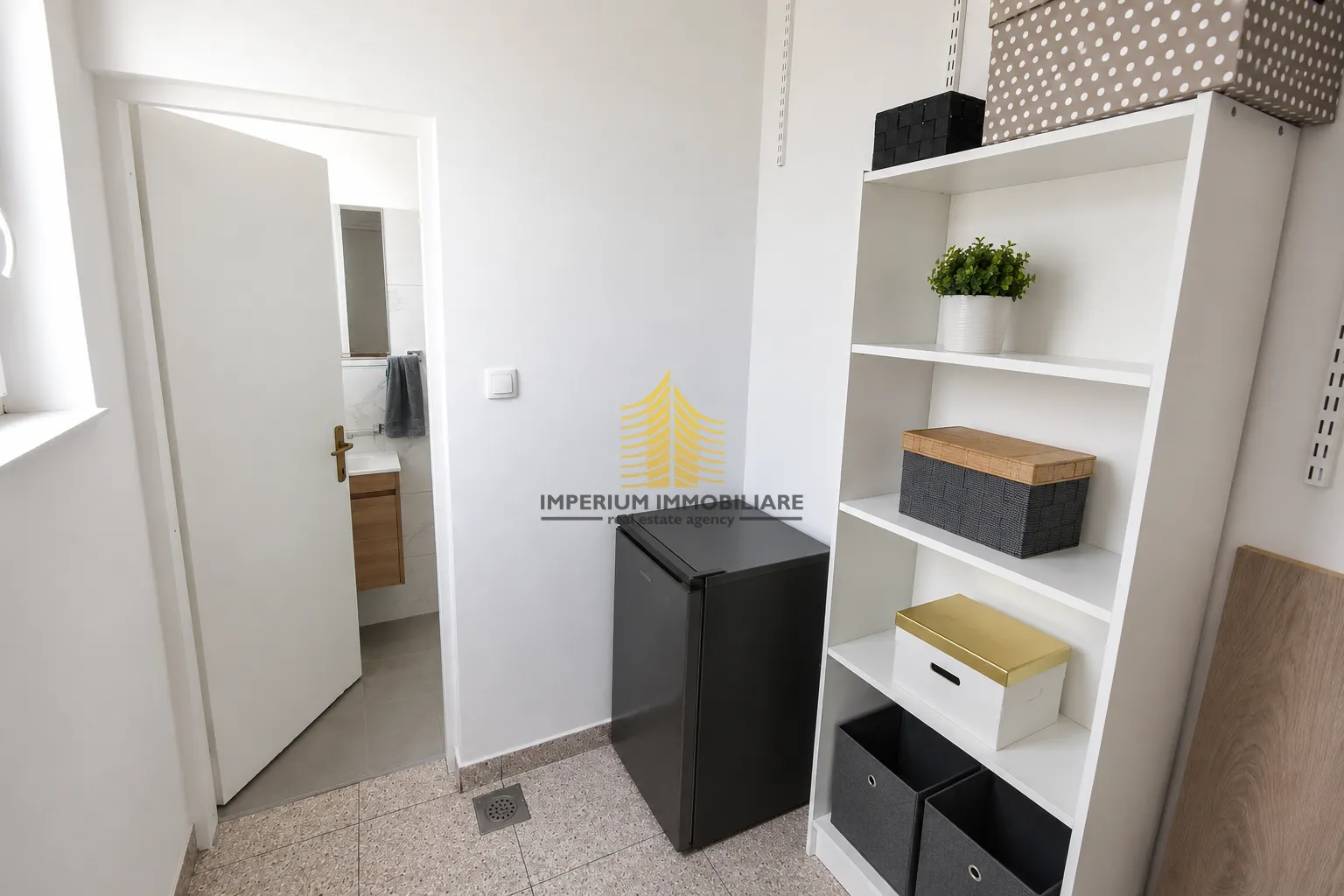 poslovni prostor, najam, velika gorica, pleso, 40m2, ulični lokal - slika 4
