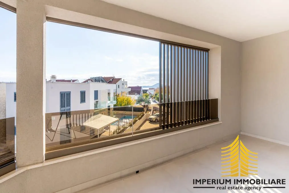 luksuzan apartman - prodaja, vodice, 136 m2, terasa šibensko-kninska - slika 3