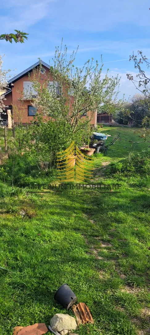 samobor, domaslovec - obiteljska kuća s velikom okućnicom - slika 3