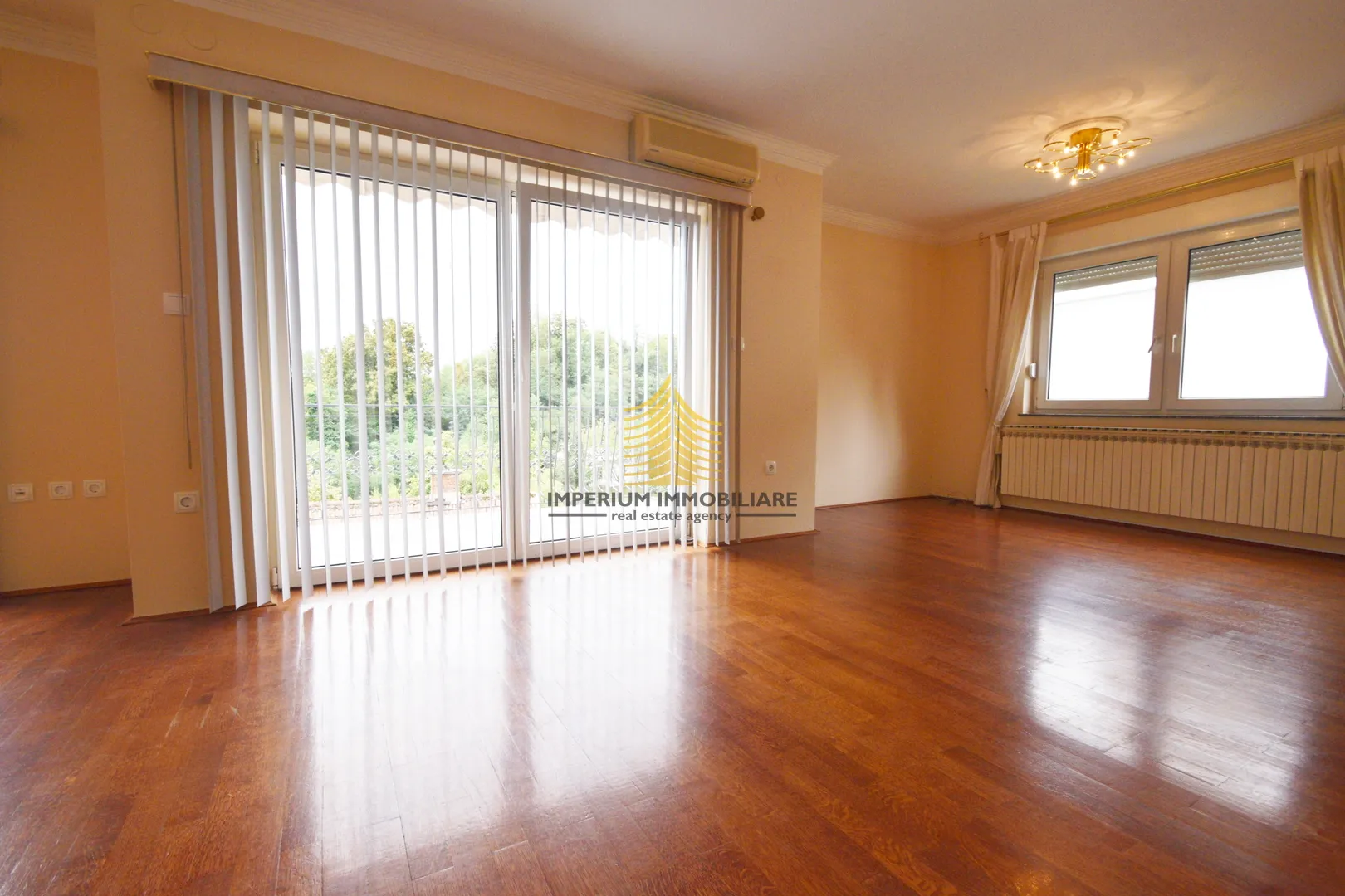 stan, najam, podsljeme, šestine, 250m2, 5+ više soba - slika 2