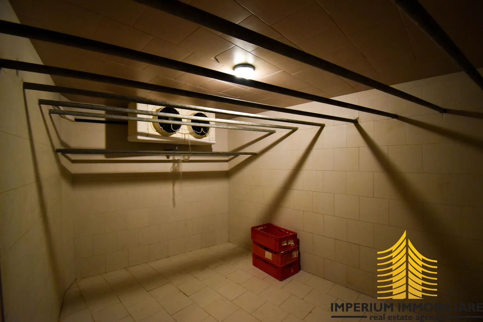 poslovni prostor, najam, samobor, centar, 97m2, prodavaonica prehrambenih proizvoda - slika 5