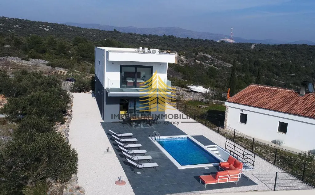 Kuća, Prodaja, Marina, Vinišće, 180m2, Samostojeća - Vinišće, Marina