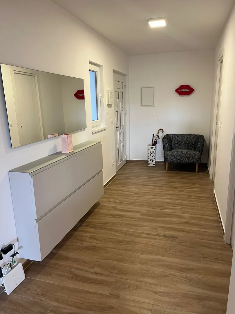 stan, 3-soban, pula (veruda), 65 m2 + parking, prilika! - slika 10