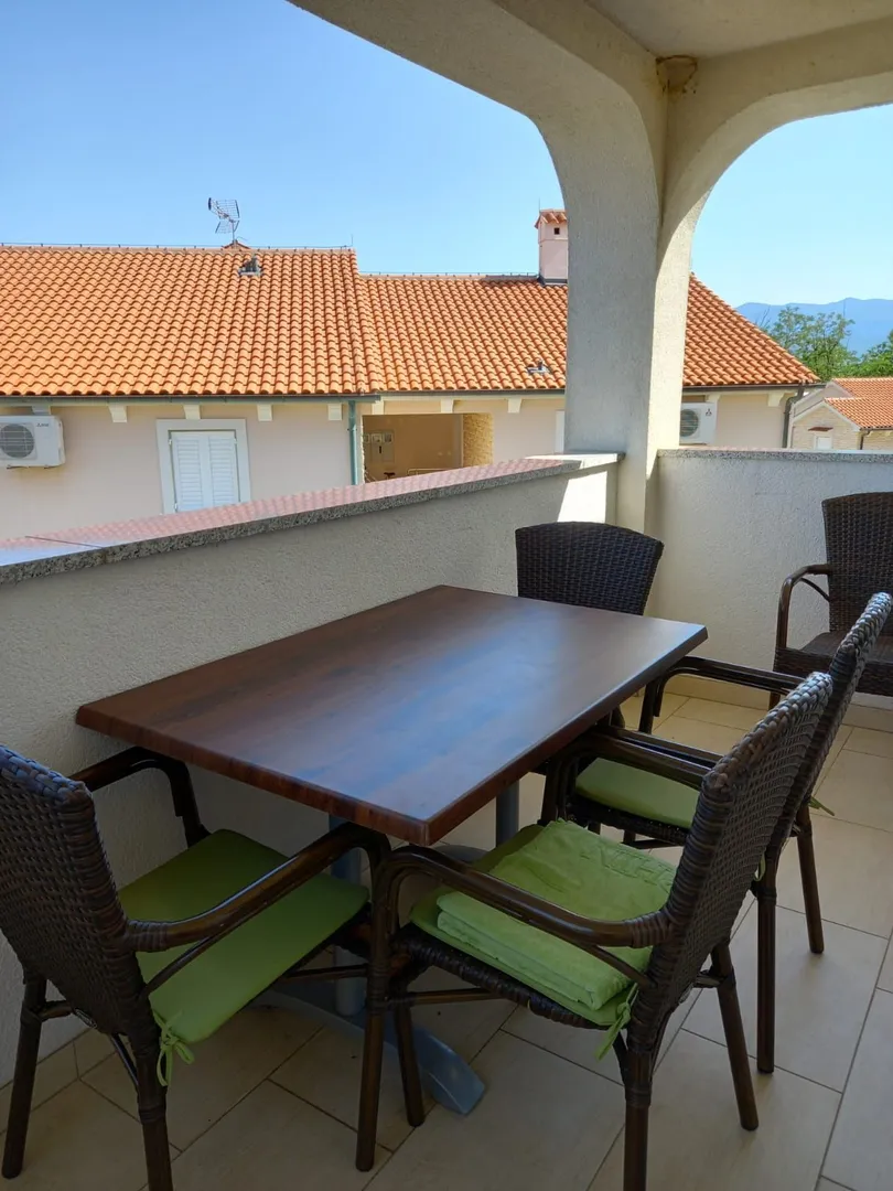 krk:soline, apartman 62m2 - slika 13