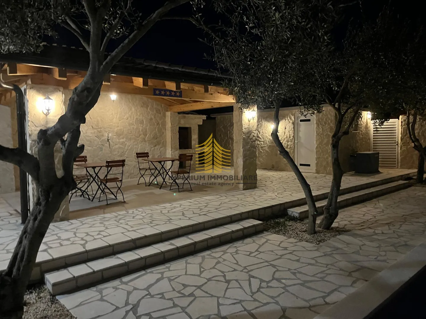 kuća, prodaja, vodice, čista mala, 244.85m2, samostojeća - slika 4