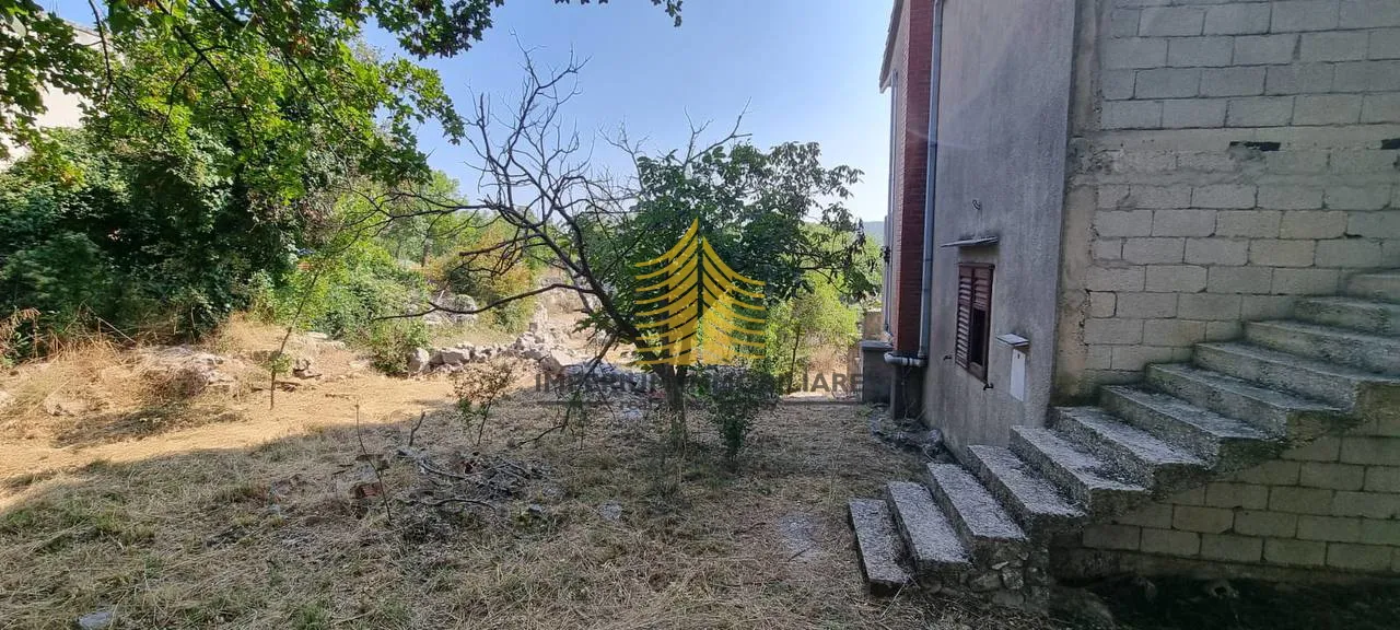 kuća, prodaja, gornji humac, 200m2, samostojeća - slika 8
