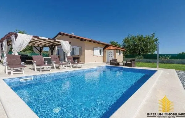 kuća: rovinj (120m2) + okućnica (1100m2) - slika 13