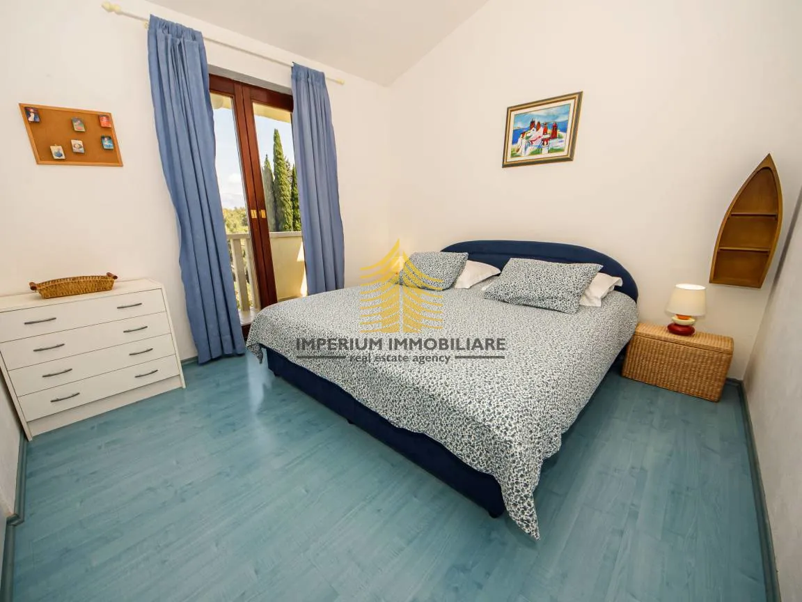 kuća, prodaja, supetar, 200m2, samostojeća - slika 24