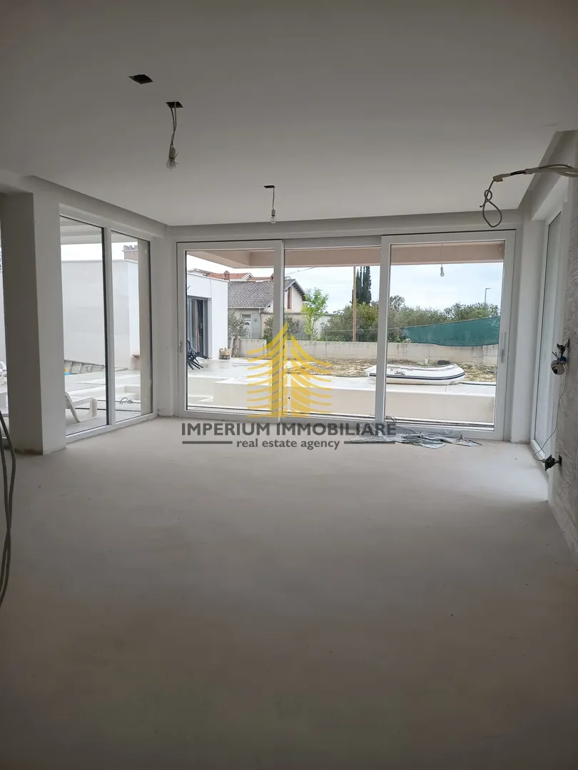 kuća, prodaja, ražanac, 225m2, vila - slika 7