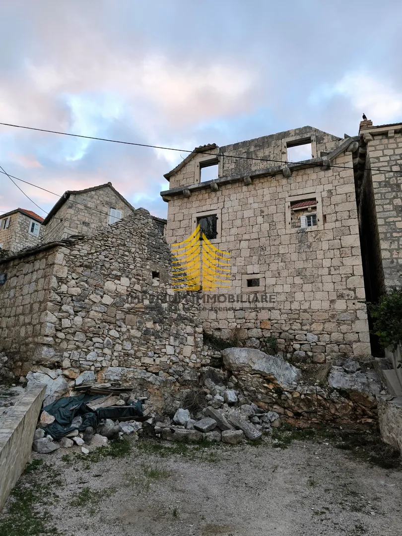 Kuća, Prodaja, Sutivan, 225m2, Samostojeća