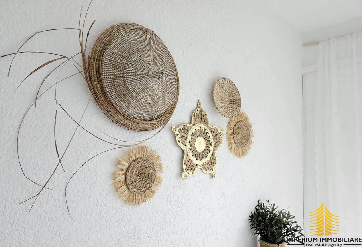 apartmanska kuća na čiovu - blizina mora - slika 11