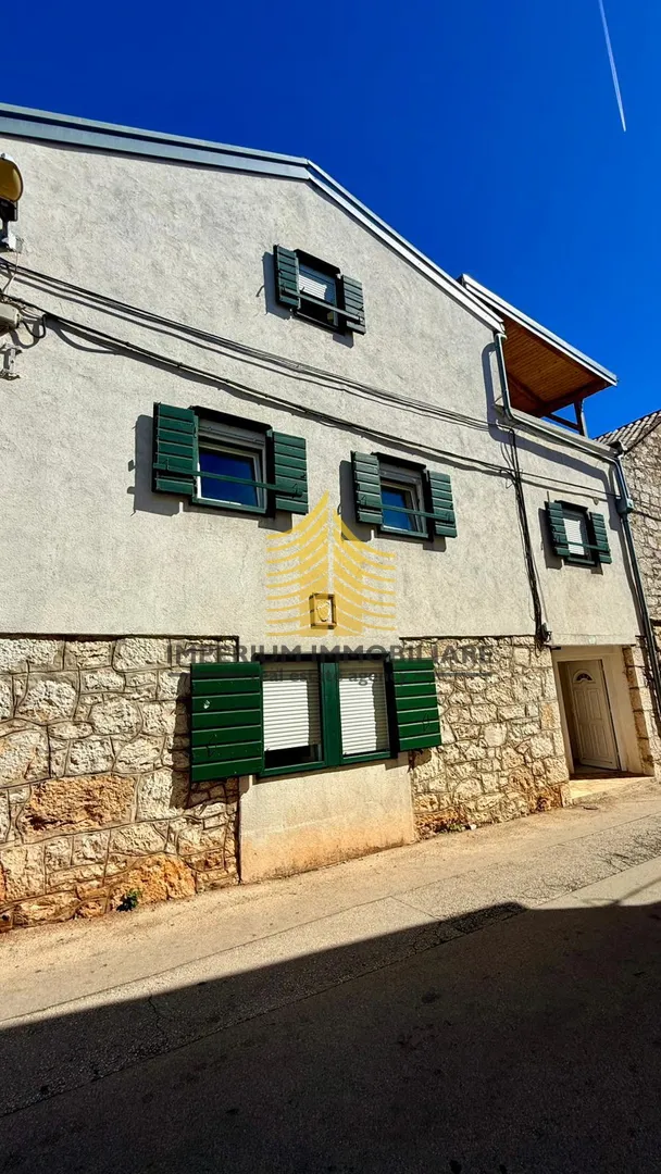 Kuća, Prodaja, Vodice, 135m2, Samostojeća