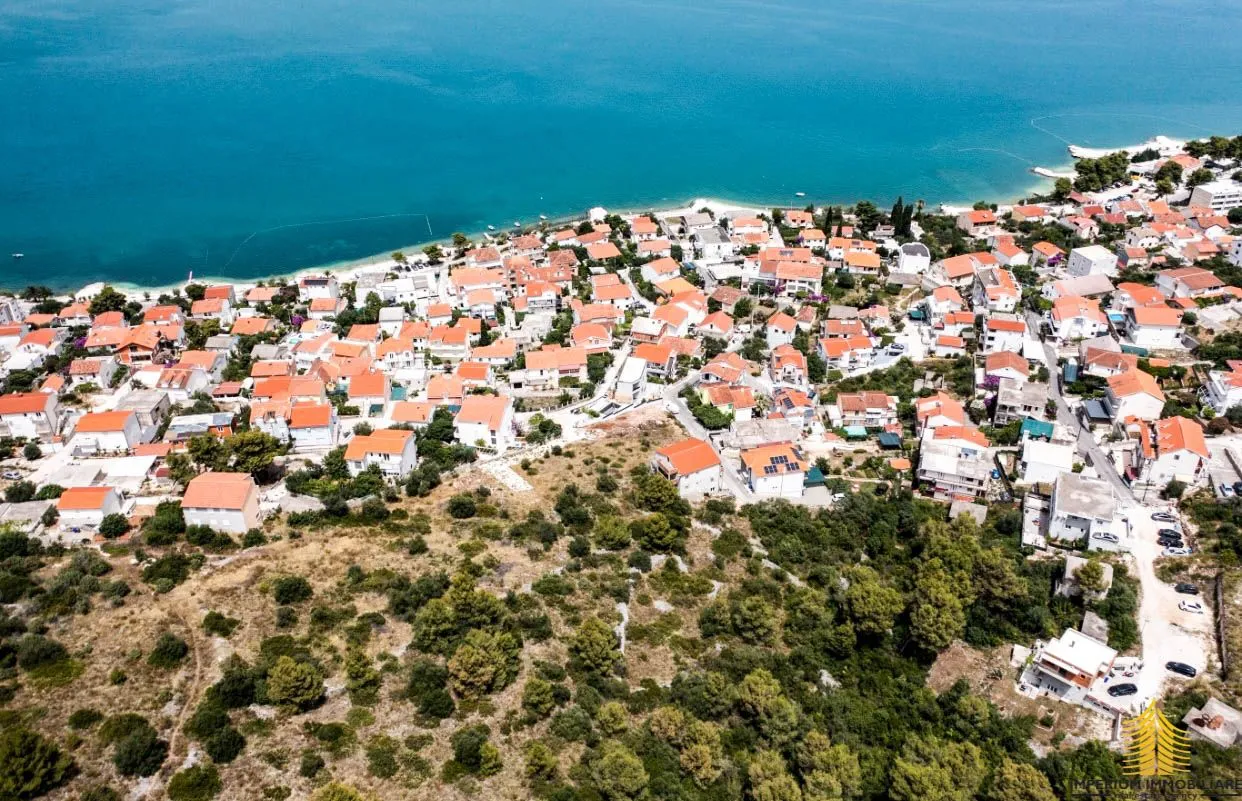 građevinsko zemljište - okrug, čiovo - slika 2