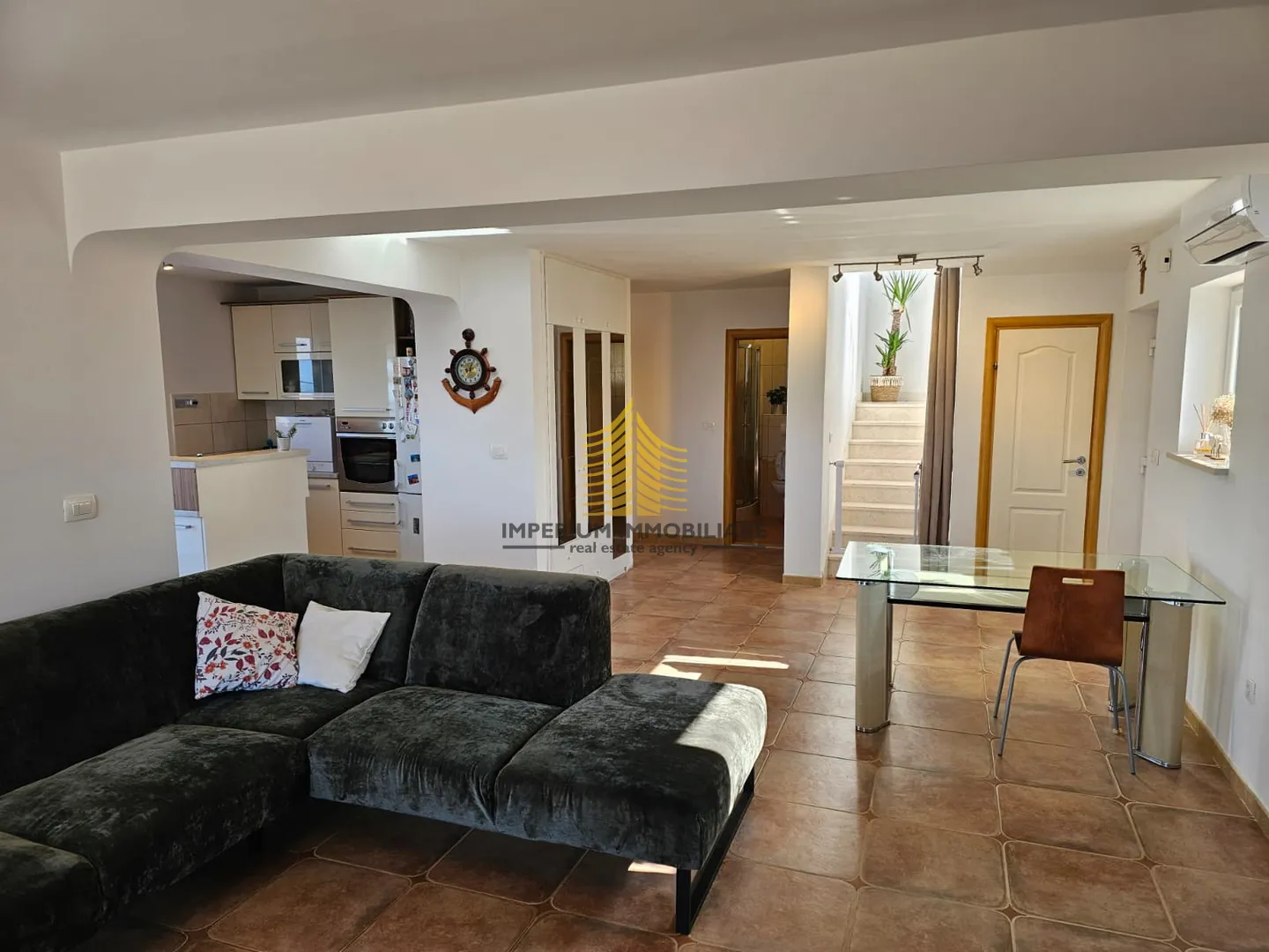 kuća, prodaja, podstrana, 200m2, samostojeća - slika 7