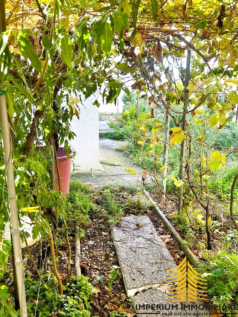 prekrasan stan s potkrovljem u kaštel sućurcu, uz more - slika 18