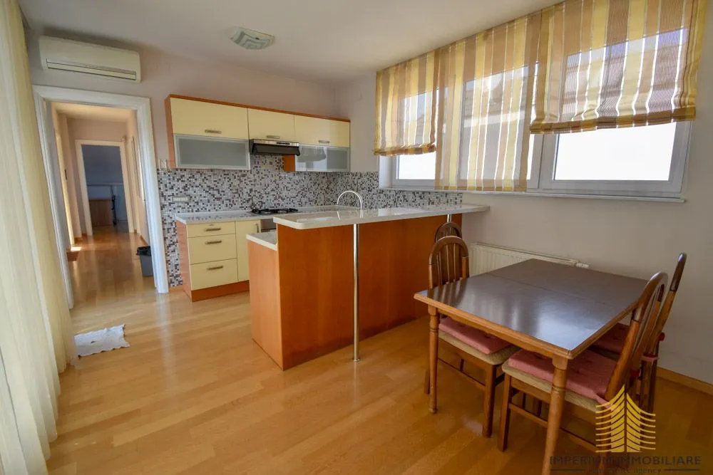 dvoetažan stan s garažom u urbanoj vili novije gradnje, sveti duh - slika 19
