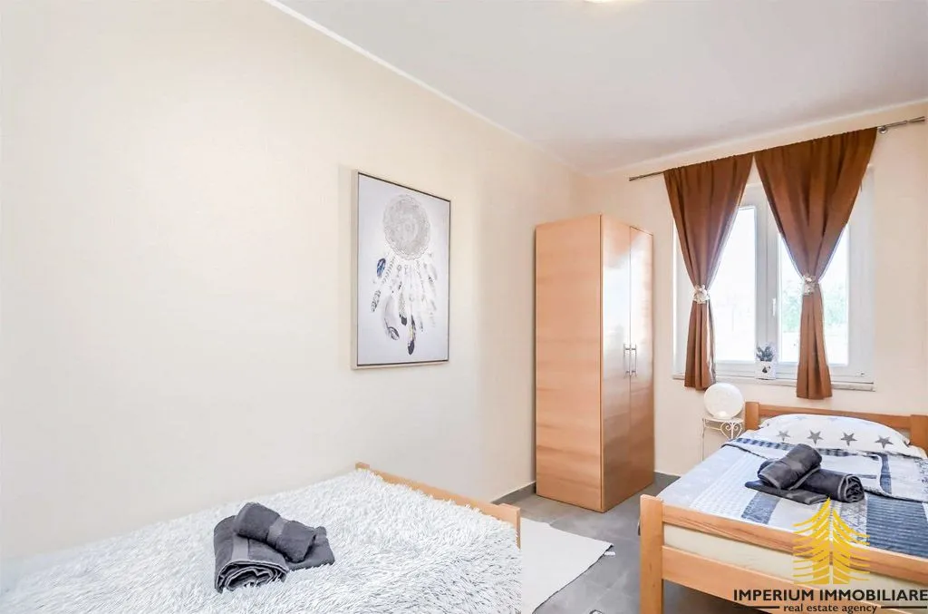 luksuzna kuća: marčana, loborika, 150 m2, sa bazenom - slika 3