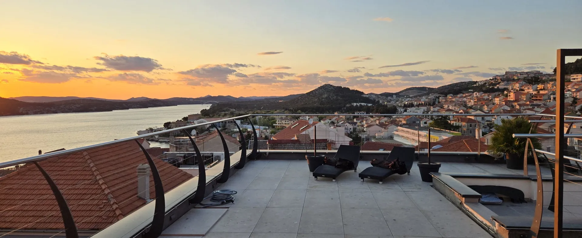 penthouse šibenik prodaja 128m2 roof top - prilika - slika 25