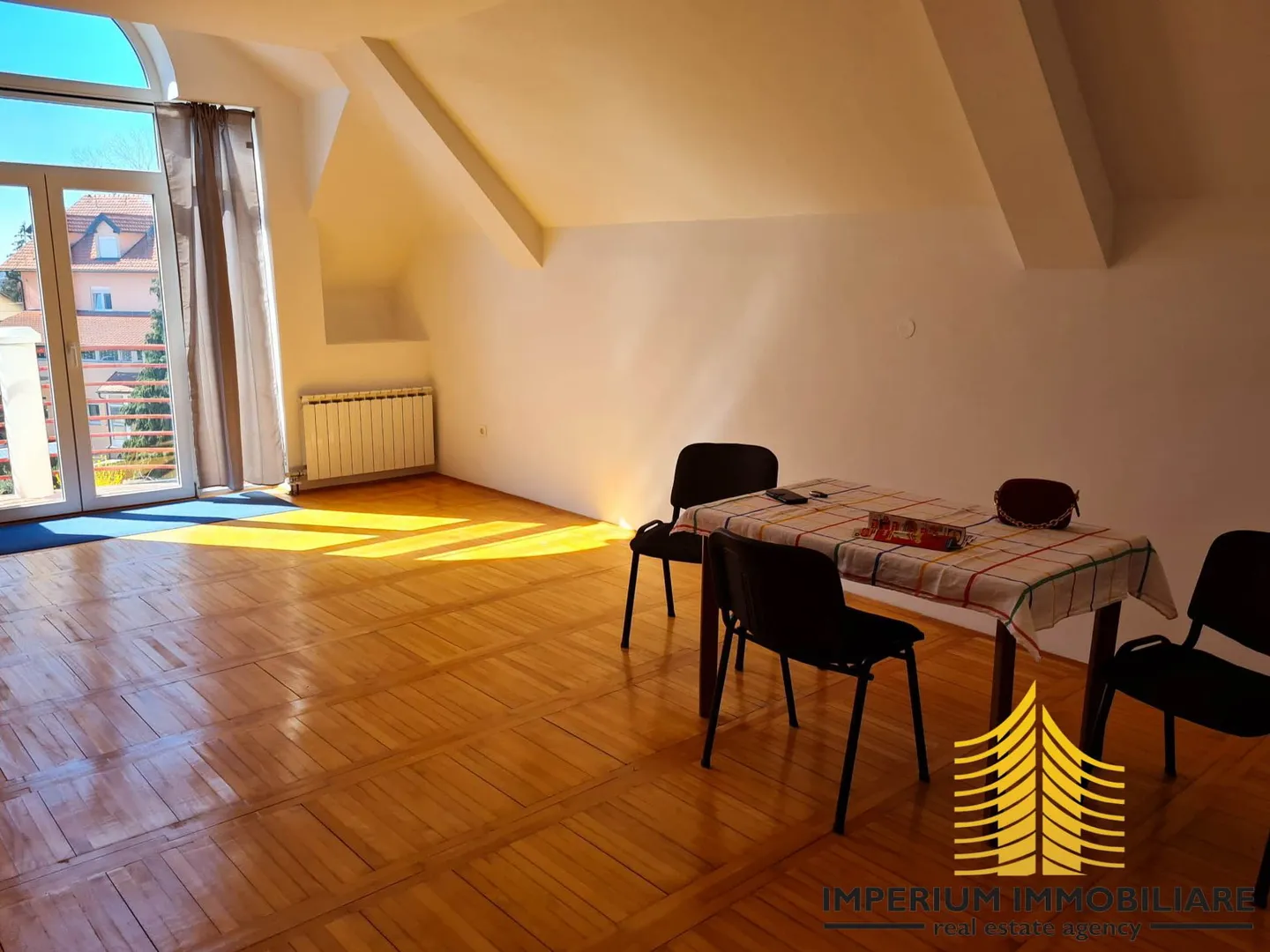 novoadaptiran 4-sobni stan u vrbovcu, 115 m2, odlična prilika! - slika 1