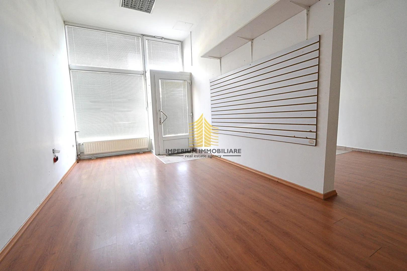 poslovni prostor, prodaja, zaprešić, centar, 72m2, ulični lokal - slika 2