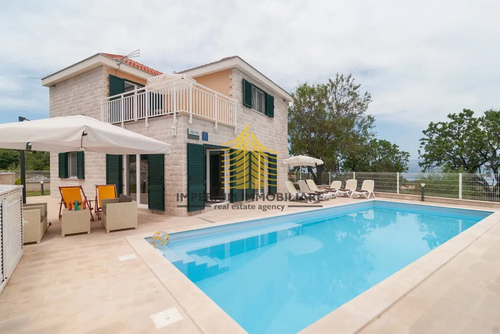 Kuća, Prodaja, Škrip, 135m2, Samostojeća - Škrip, Supetar