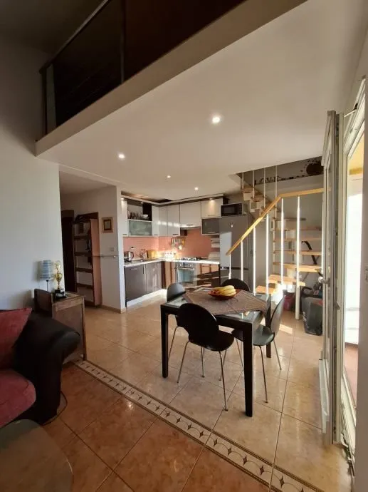 stan, 3-soban, novigrad, 80 m2 + parking, prilika! - slika 8
