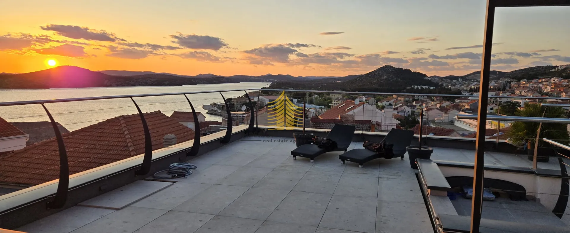 stan, najam, sibenik, 157m2, 3-sobni - slika 22