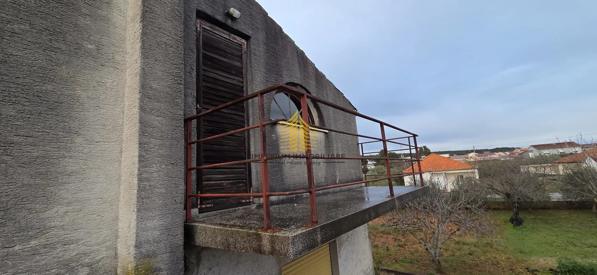 kuća, prodaja, sukošan, 262m2, dvostambena - slika 2