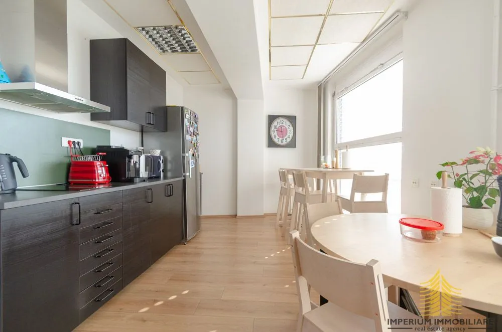poslovni prostor, 300 m2, knežija, 8 prostorija, uređen - slika 11