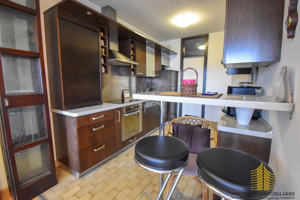 stan: zagreb (savica), 4sobni, 115 m2 - slika 4
