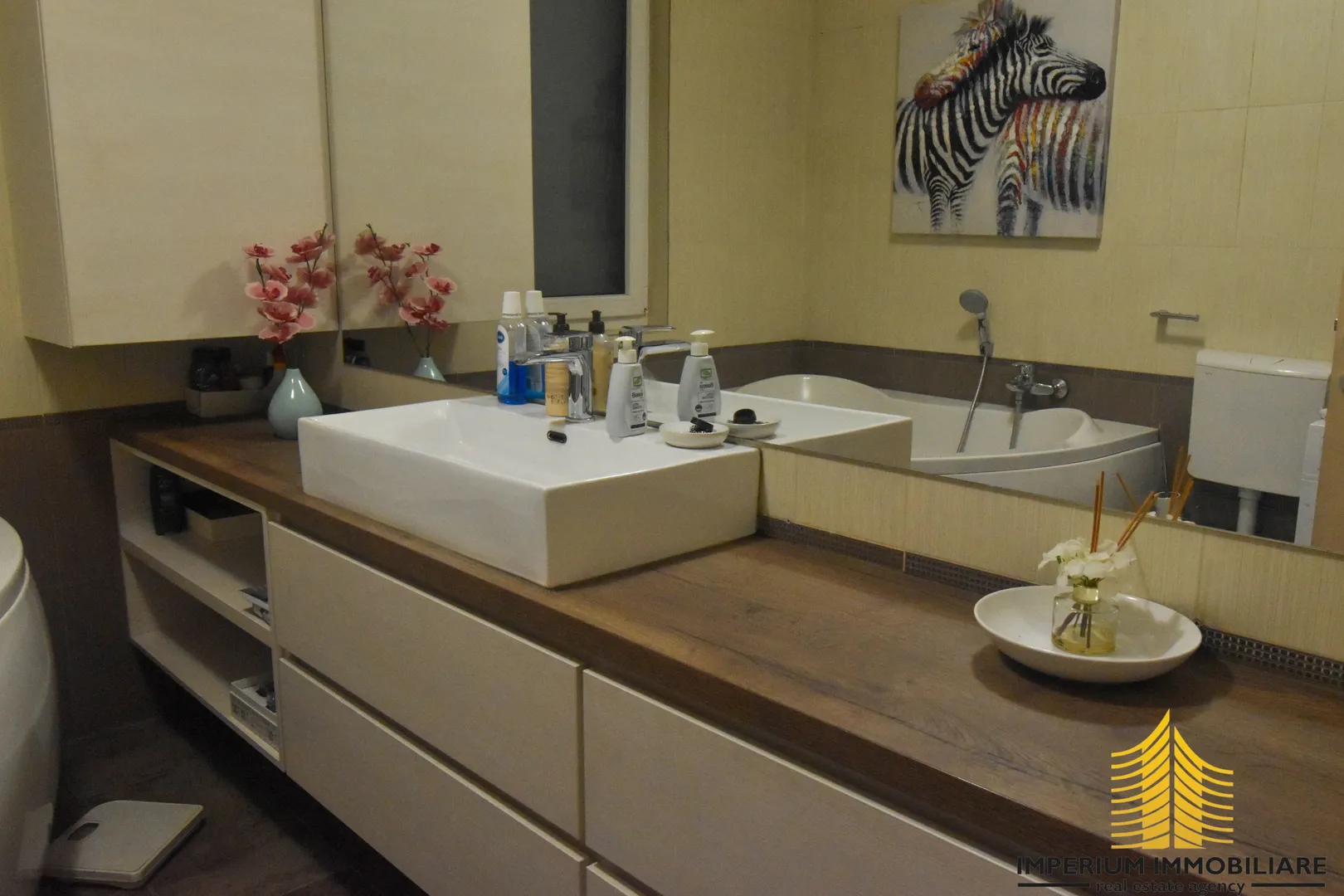 predivan stan na remetama(110m2, trosoban) - slika 20