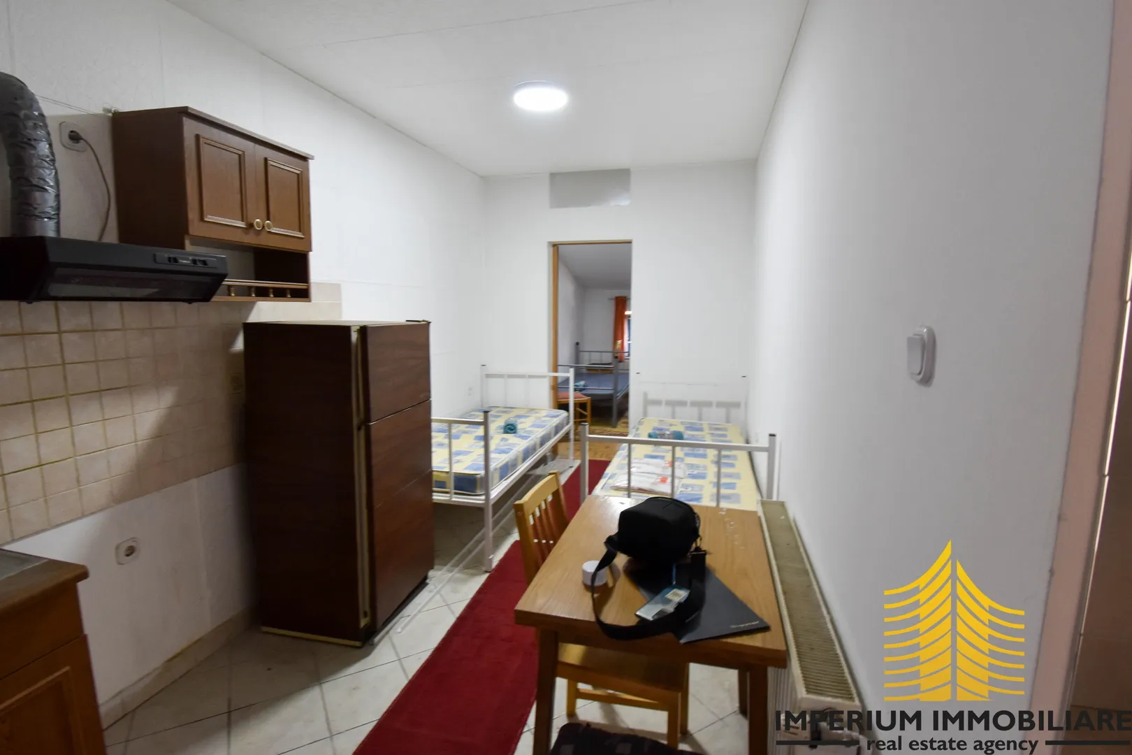 sobe za radnike, 35 m2 - slika 7