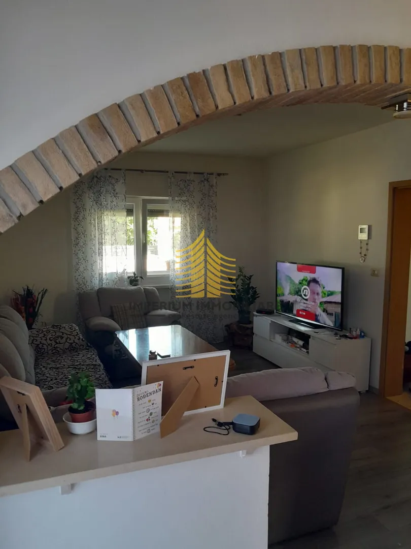 kuća, prodaja, loborika, 129m2, samostojeća - slika 4