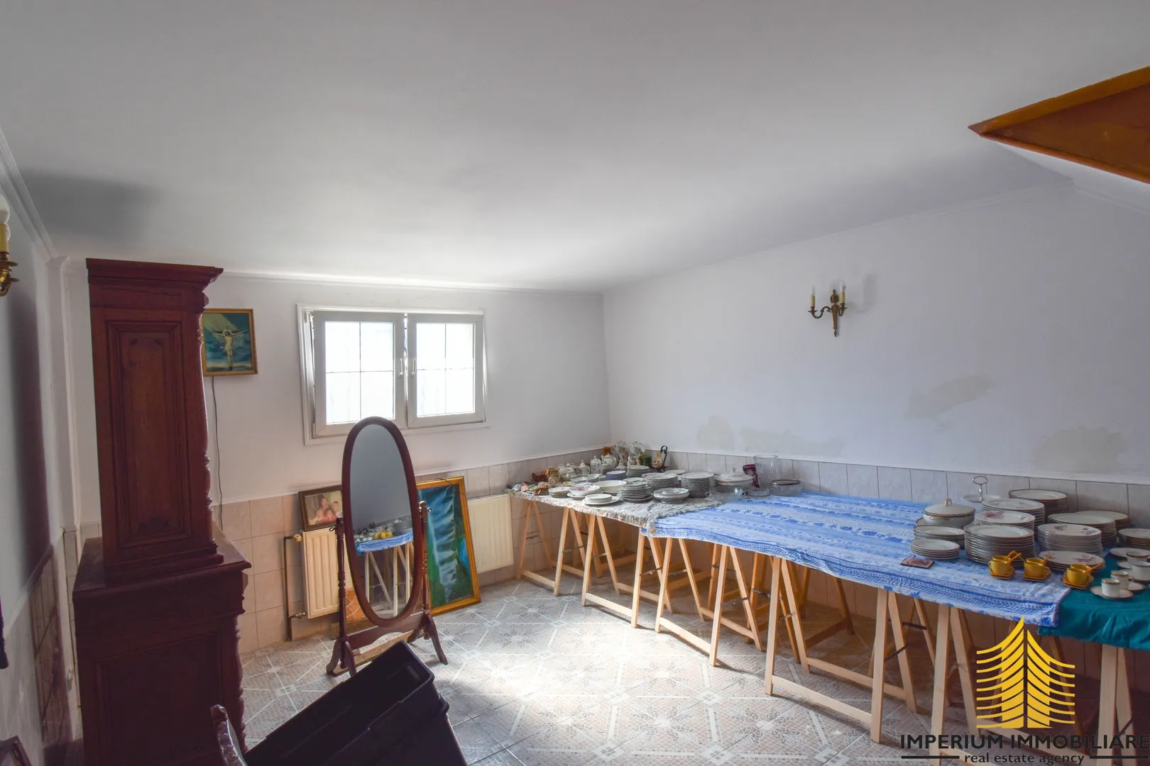 prodaja kuće jastrebarsko, 340m2, vrt+garaže, prilika ! - slika 2