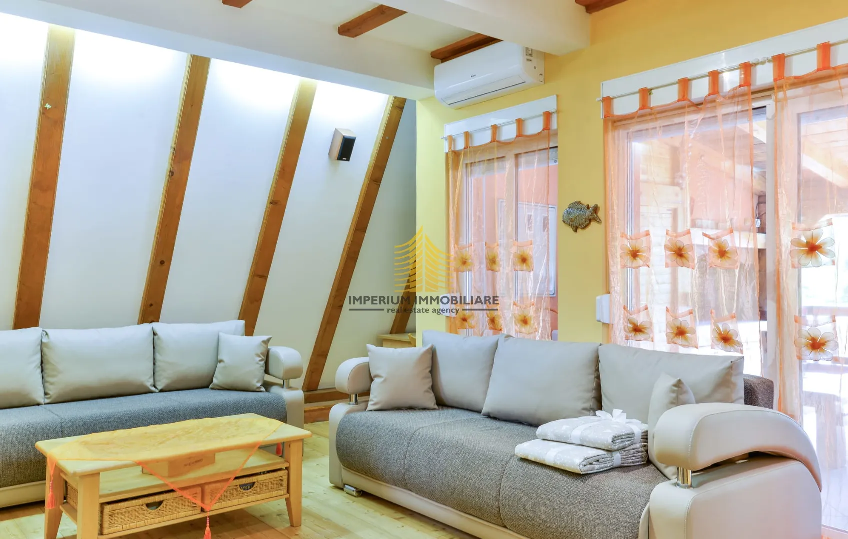 kuća, prodaja, gračac, 210m2, samostojeća - slika 18