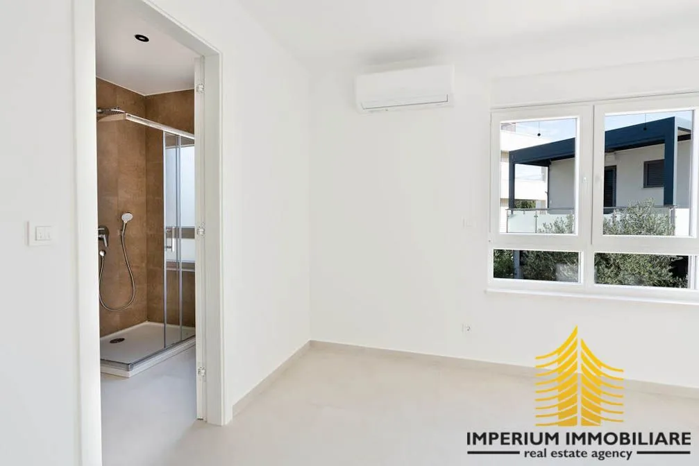 luksuzan apartman - prodaja, vodice, 136 m2, terasa šibensko-kninska - slika 15