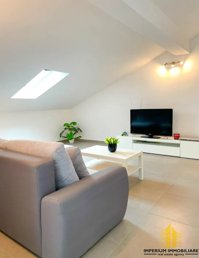 predivna apartmanska kuca - arbanija - slika 8